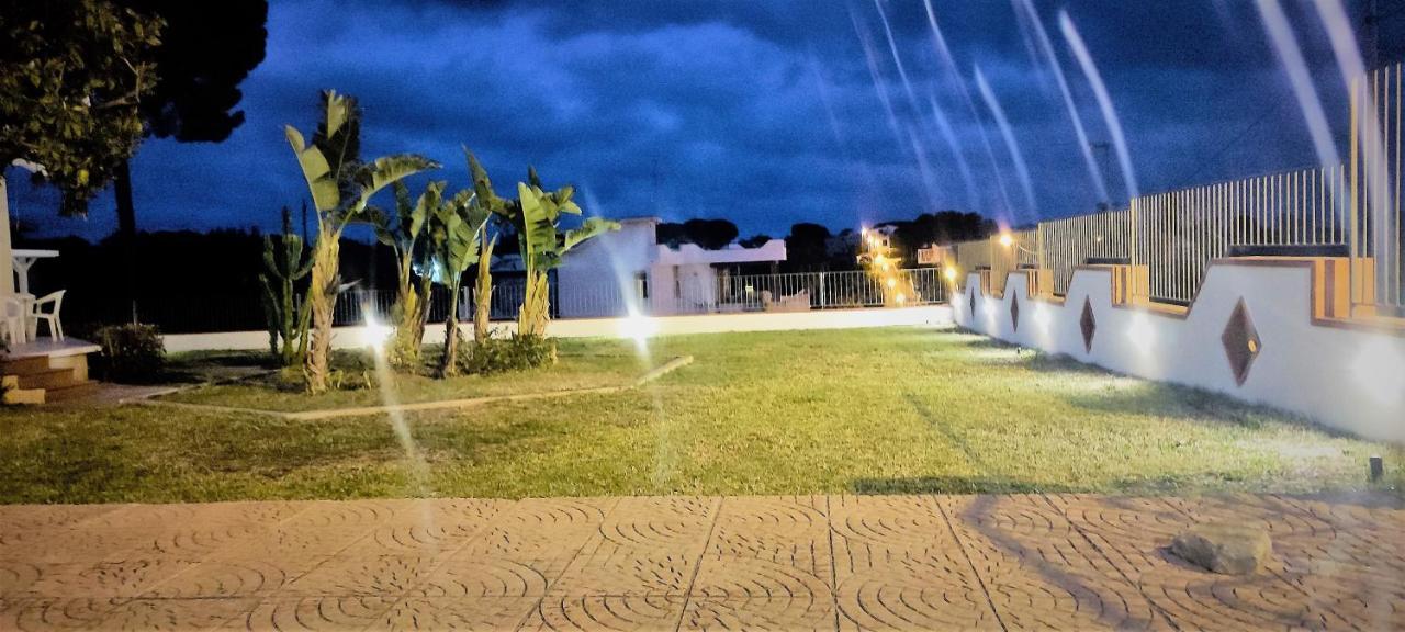 Appartamenti In Villa Polimnia Fontane Bianche Extérieur photo