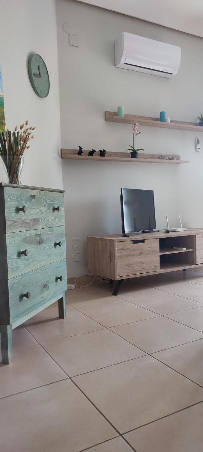 Appartamenti In Villa Polimnia Fontane Bianche Extérieur photo