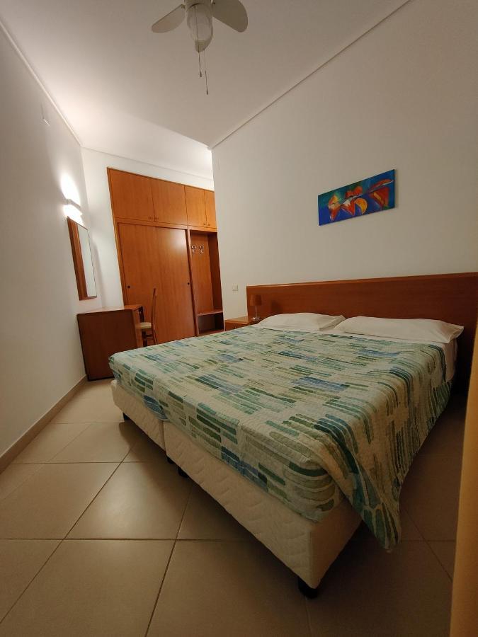 Appartamenti In Villa Polimnia Fontane Bianche Extérieur photo