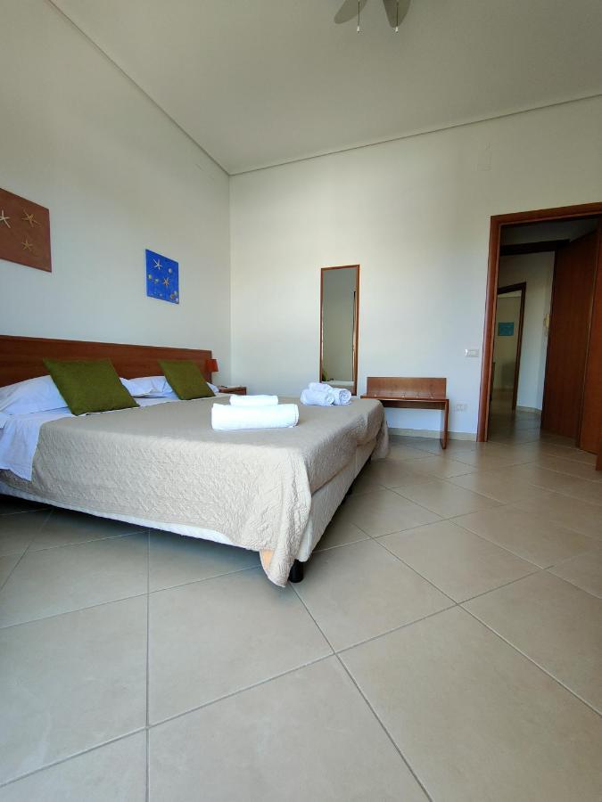 Appartamenti In Villa Polimnia Fontane Bianche Extérieur photo