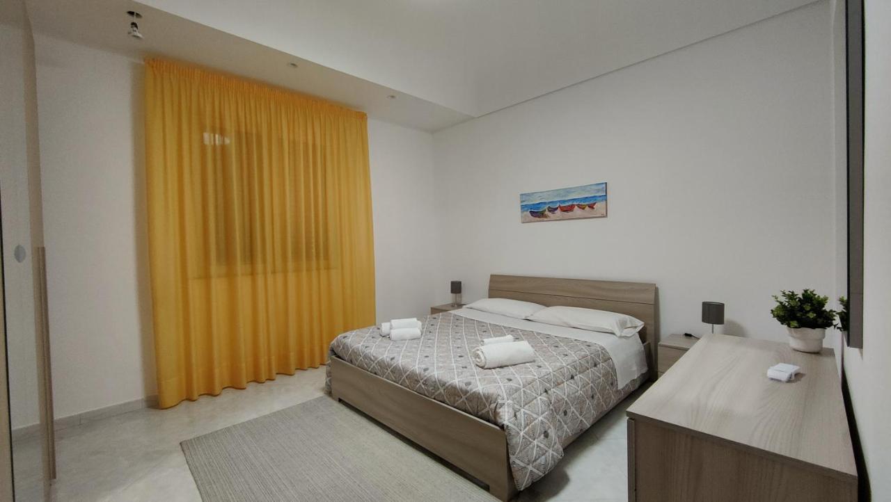 Appartamenti In Villa Polimnia Fontane Bianche Extérieur photo