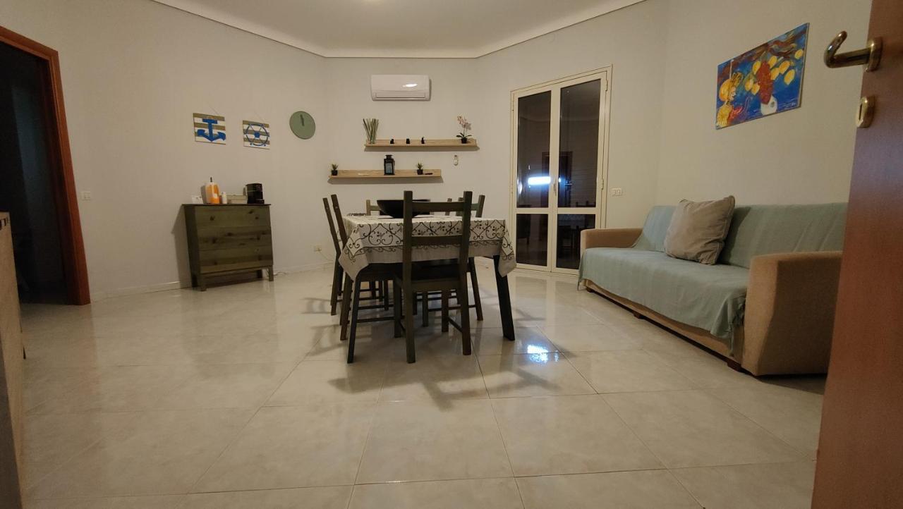 Appartamenti In Villa Polimnia Fontane Bianche Extérieur photo