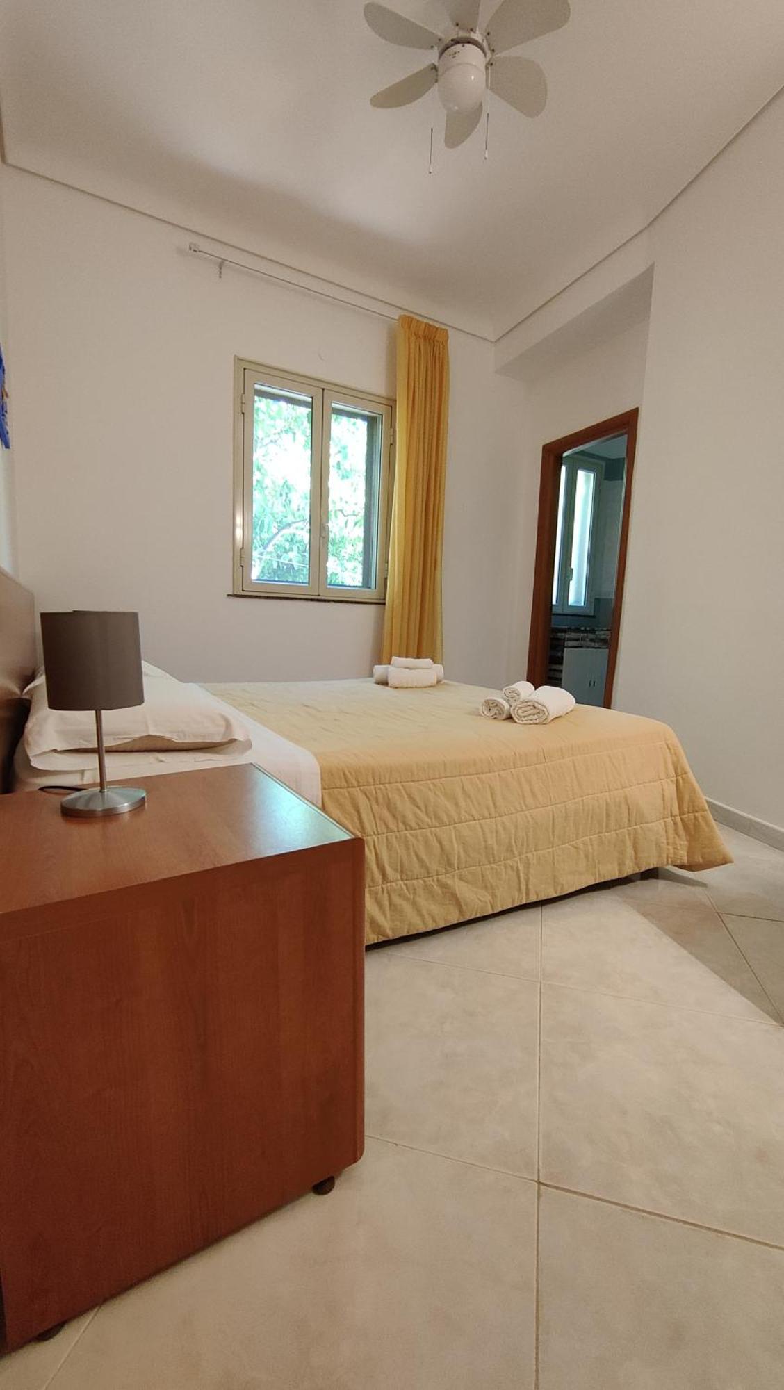 Appartamenti In Villa Polimnia Fontane Bianche Chambre photo